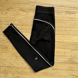 ALO Airlift HW Suit Up Black/White Leggings